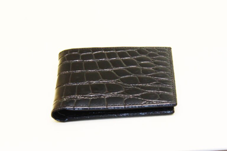 Patent Leather Wallet at Siba Culture